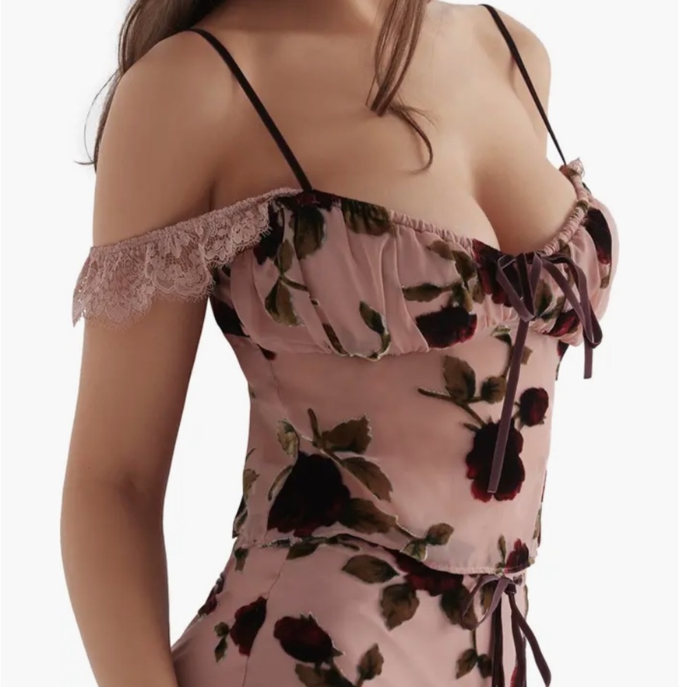 House of CB cropped blouse/top